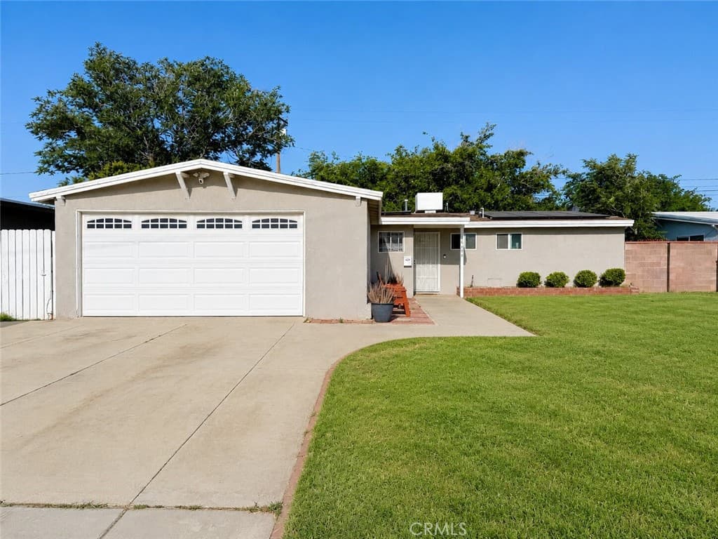 44020 3rd E