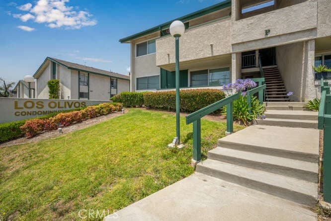 15225 Santa Gertrudes Avenue P101