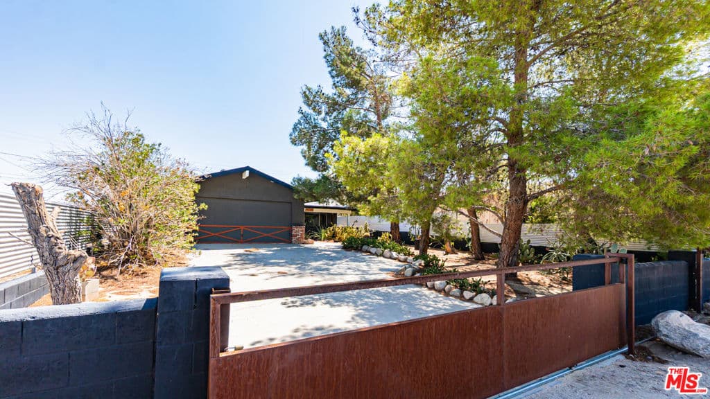 62033 Bonair Road