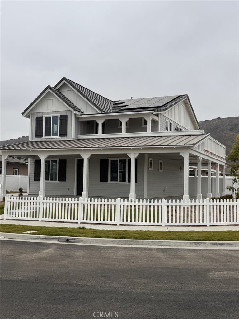 489 Wisteria Street