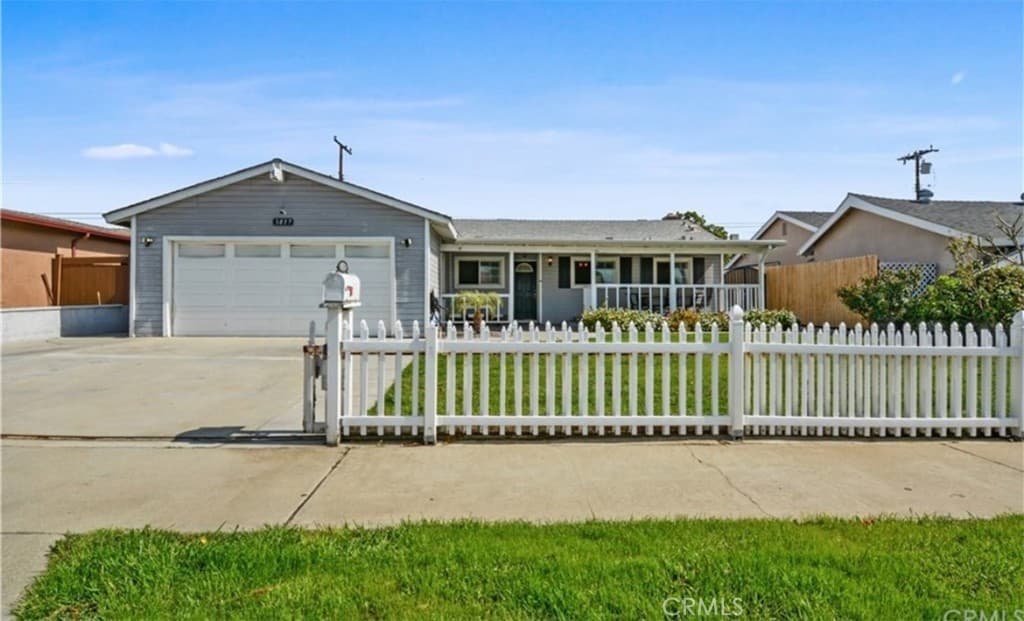 1837 E Granada ct