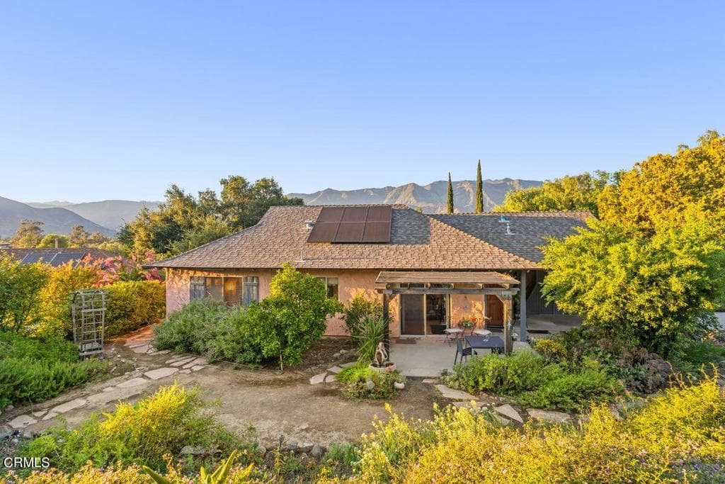 10 Taormina Lane