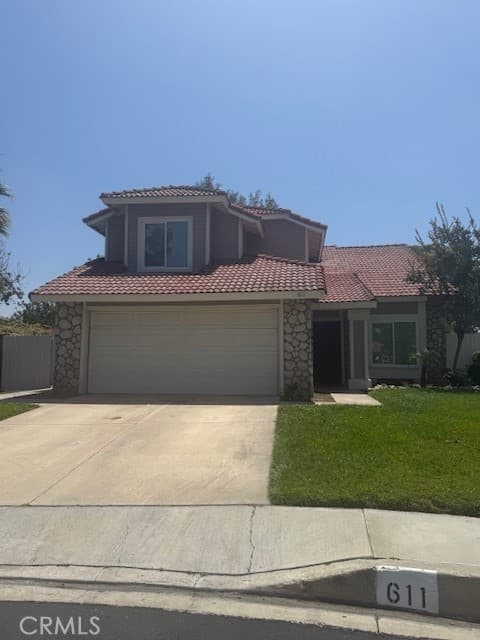 611 N Driftwood