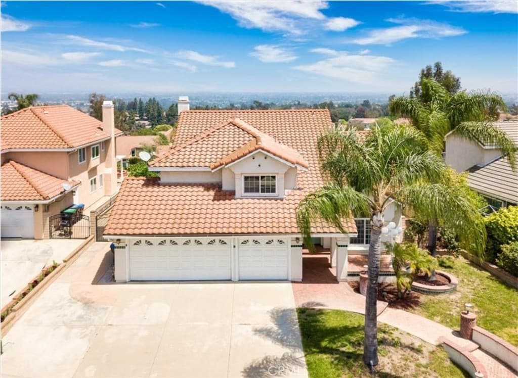2782 Olympic View