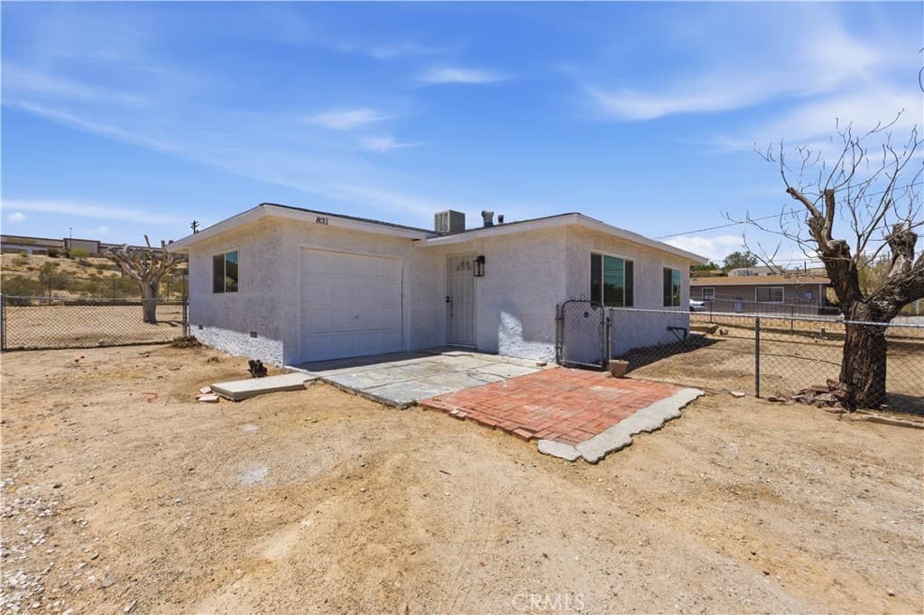831 Las Amigas Drive