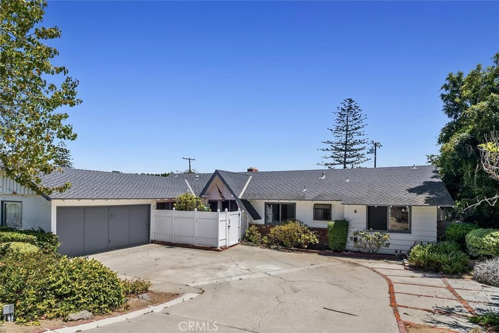 4 Mansfield Lane