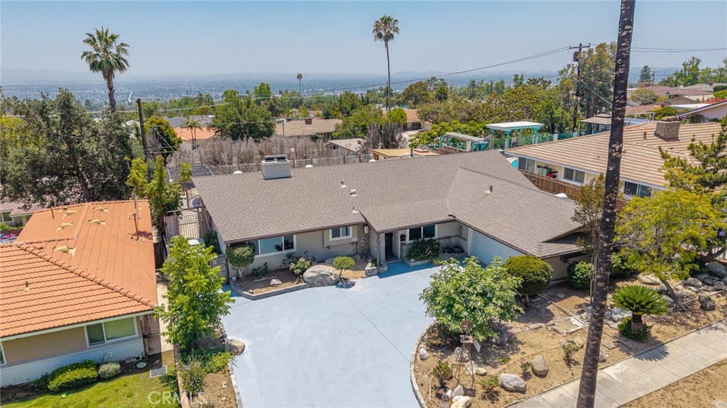 3860 Valley Lights Drive