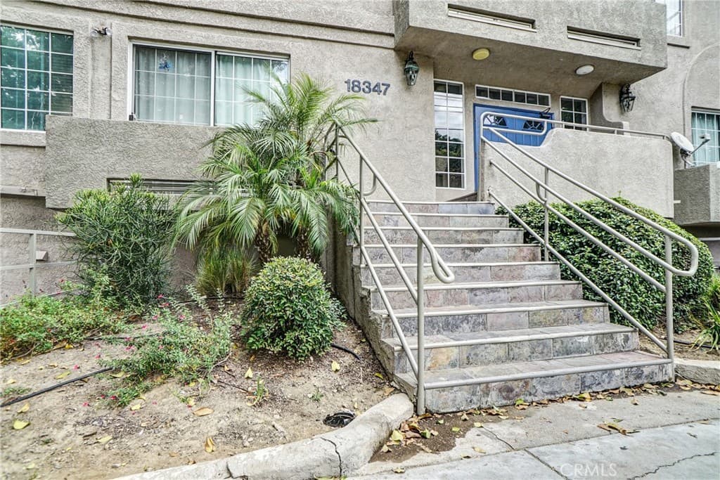 18347 Saticoy 7