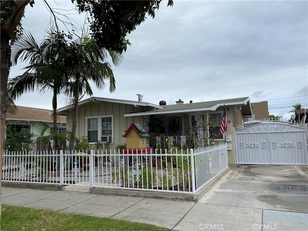 2310 Elm