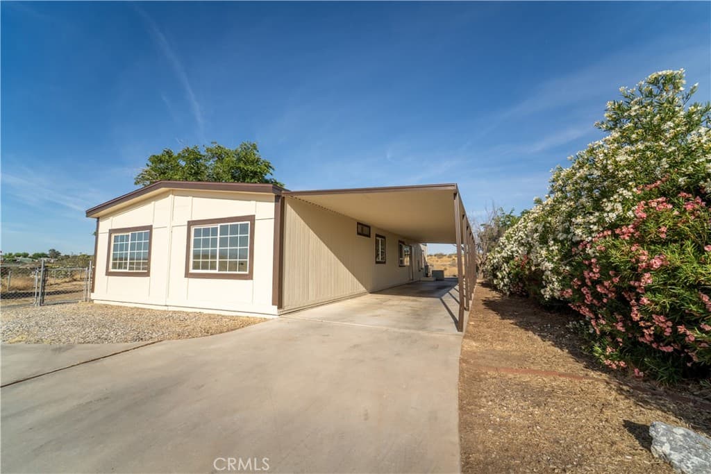 13560 Nassau Drive