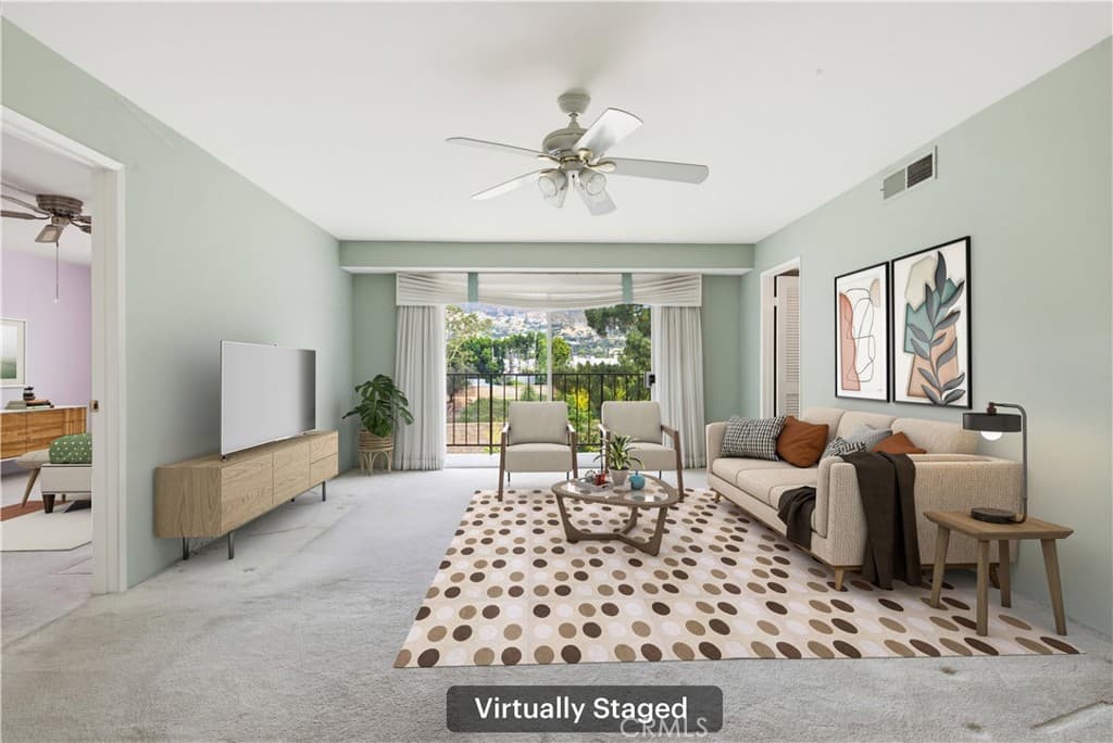 620 N Kenwood 208
