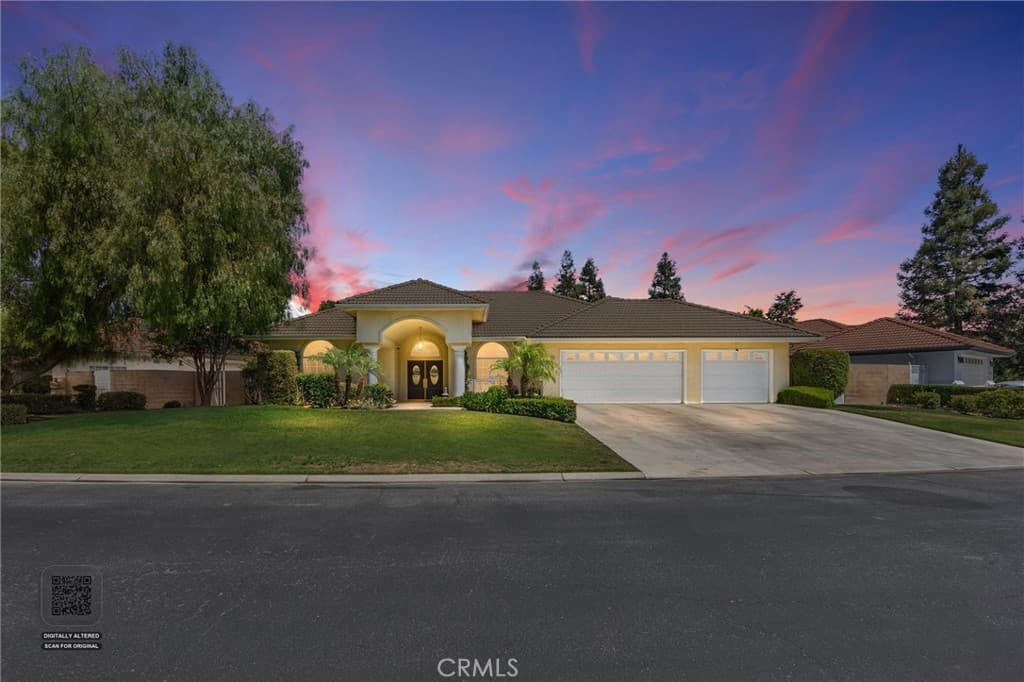 4205 Palisades Circle