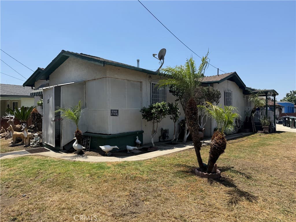 7651 Miramonte