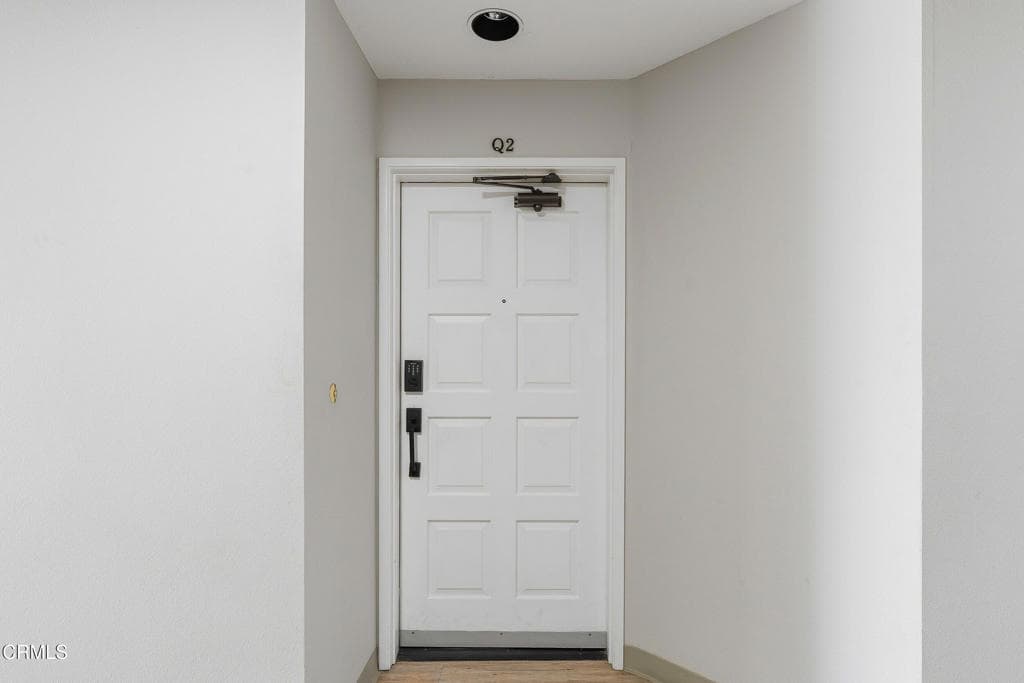 865 S B Street Q2