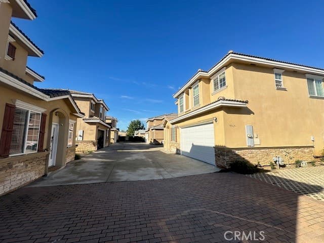 5067 Sereno Dr B