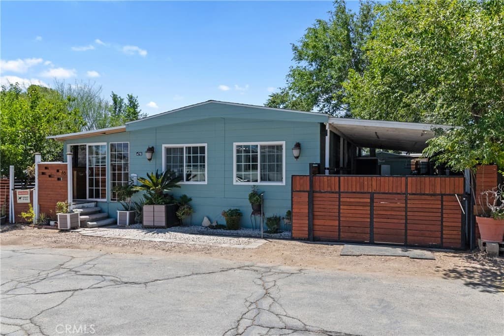 1258 W Rosamond 76