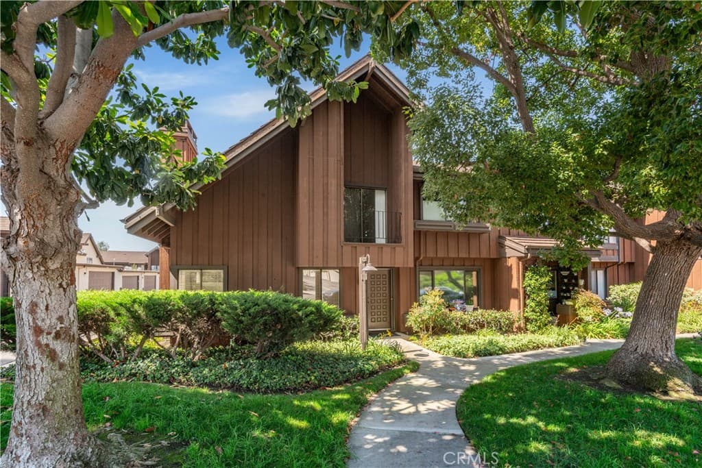 1315 Stonewood Court
