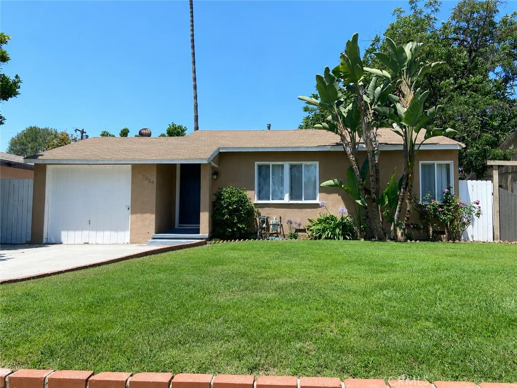 7339 White Oak