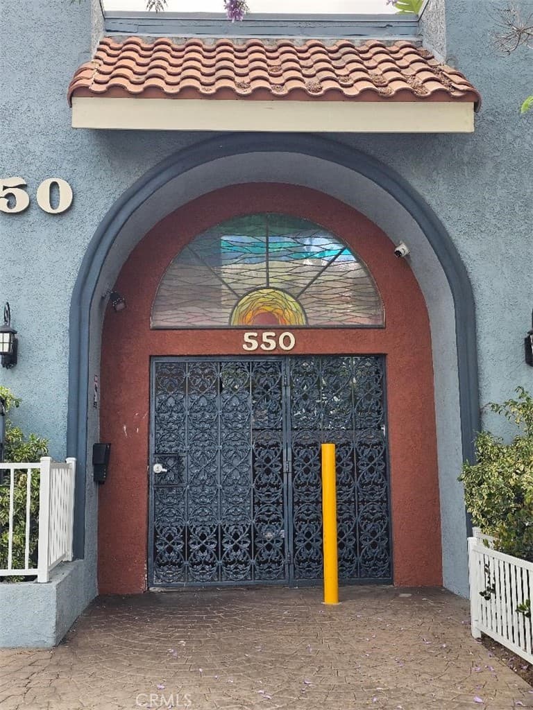 550 Orange Avenue 320