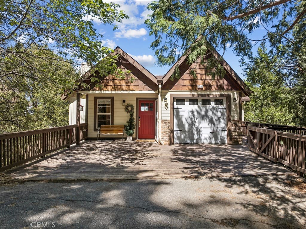 1232 Aleutian Drive