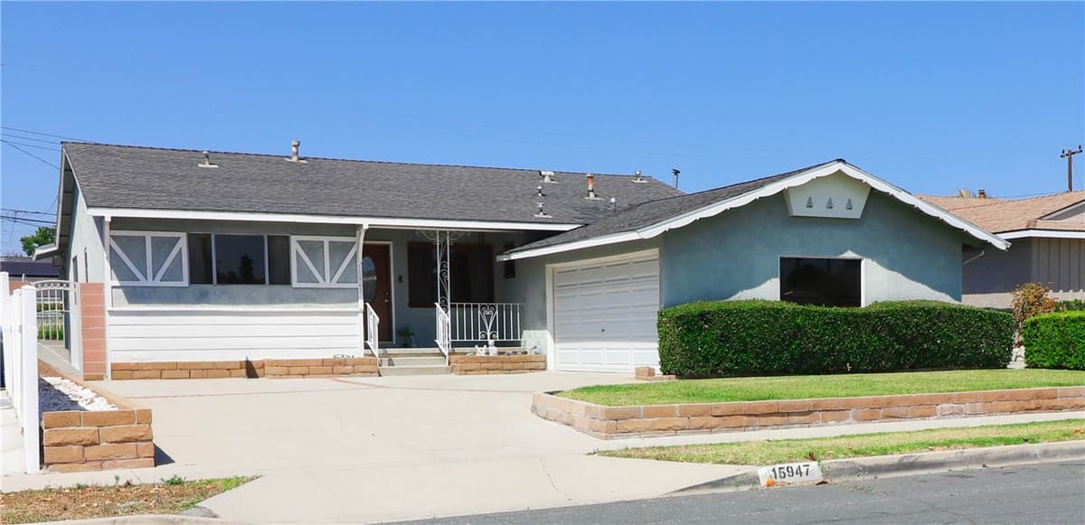 15947 Norcrest Drive
