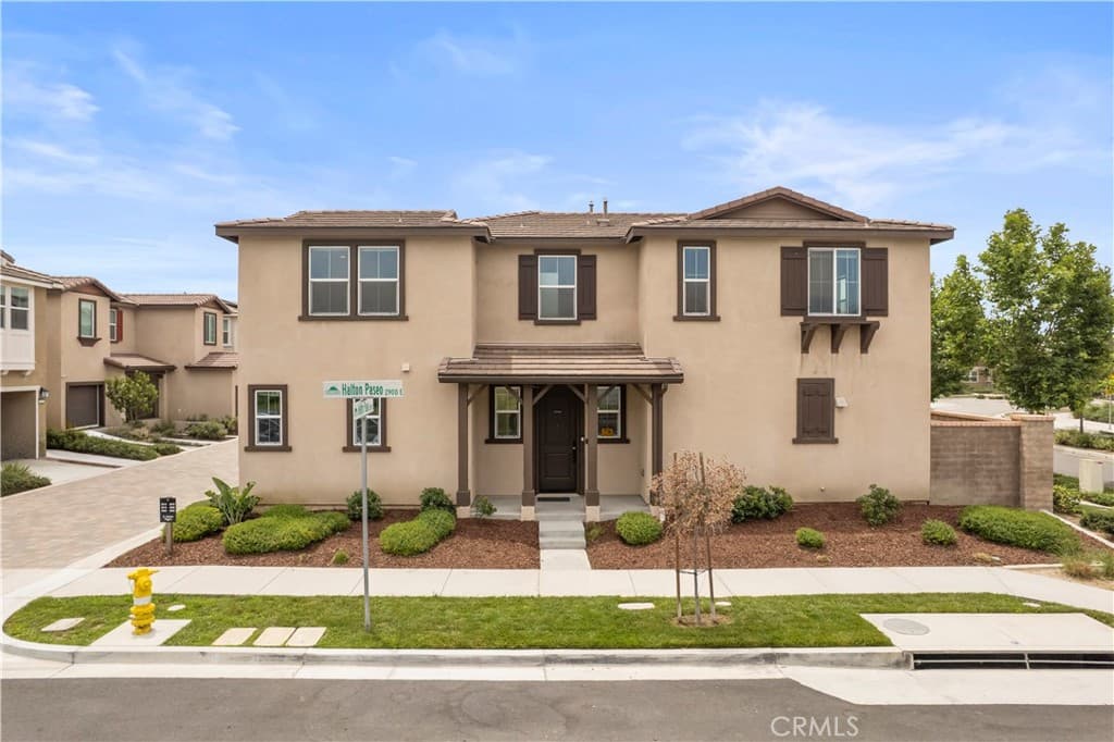 2902 S Halton Paseo
