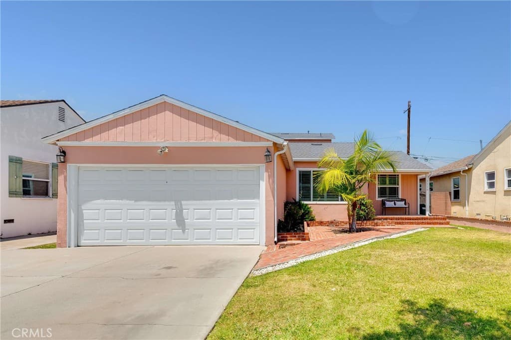 3219 Fairman