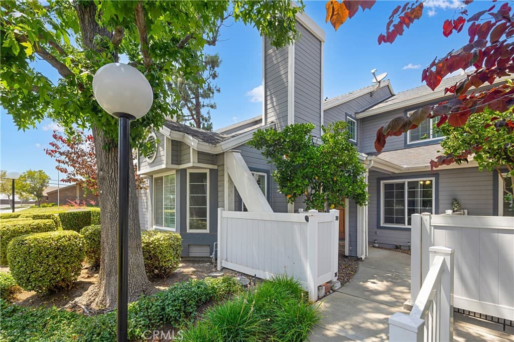 326 Monroe Court