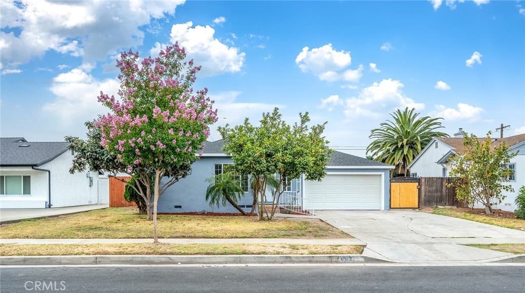 903 N Broadacres