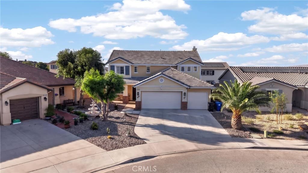 12526 Racimo Court