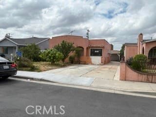 2728 Grand