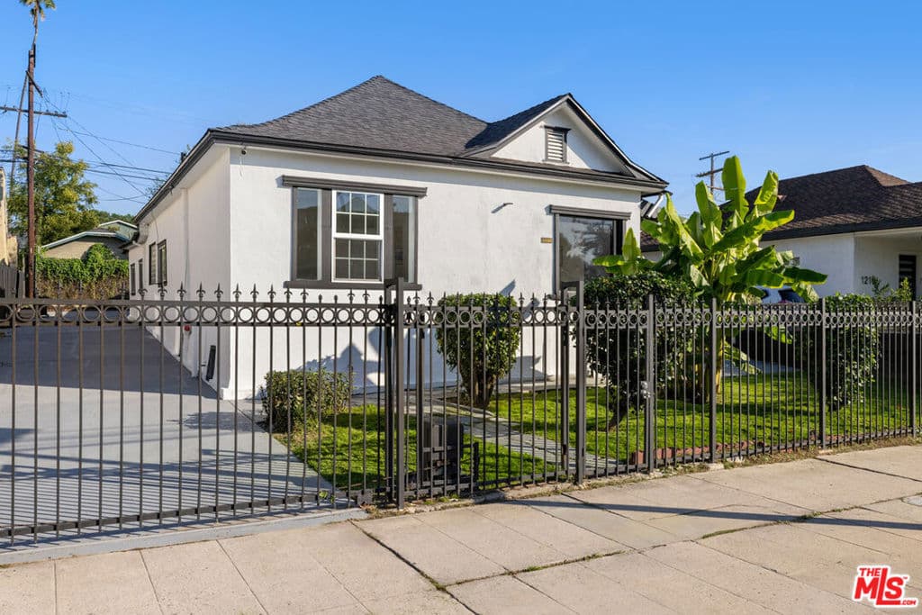 1222 N Virgil Avenue