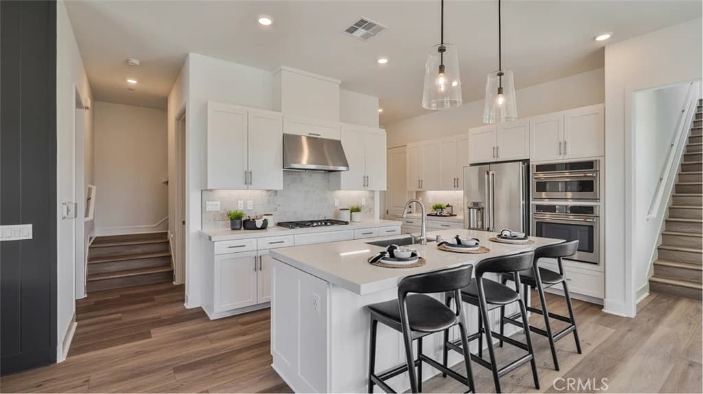 27404 Red Alder Lane
