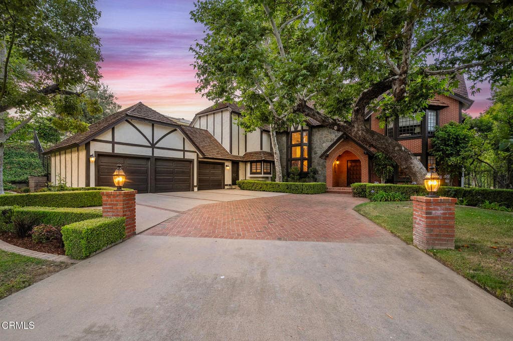 1230 Patton Court