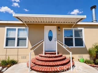 27361 Sierra Hwy 192