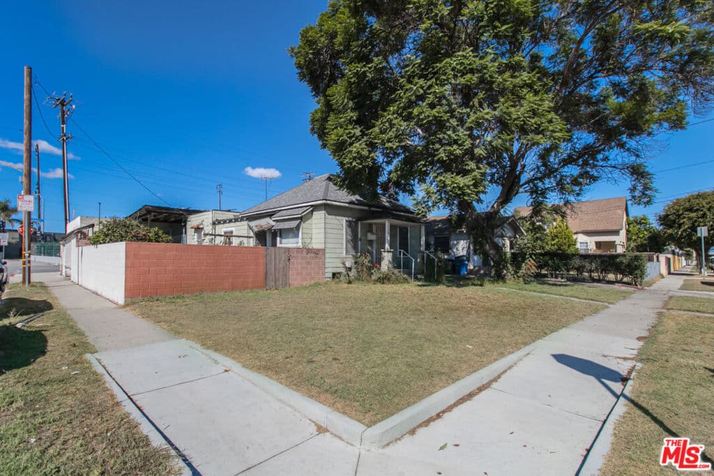 6541 Regent Street