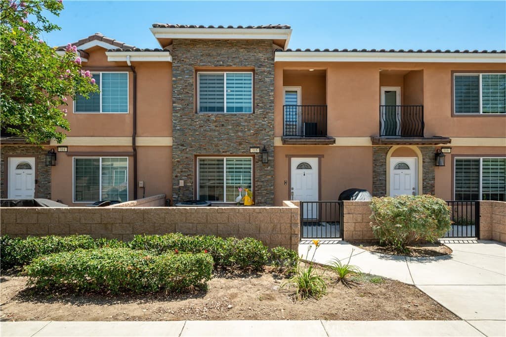 16408 Valencia 315