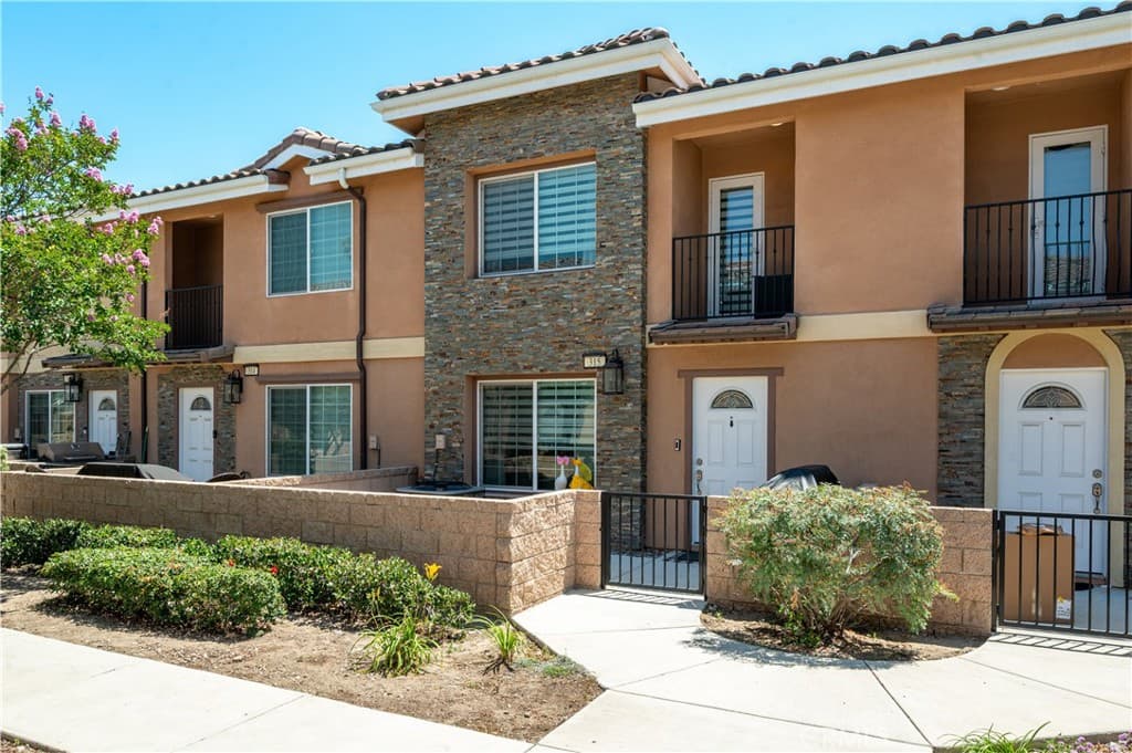 16408 Valencia 315