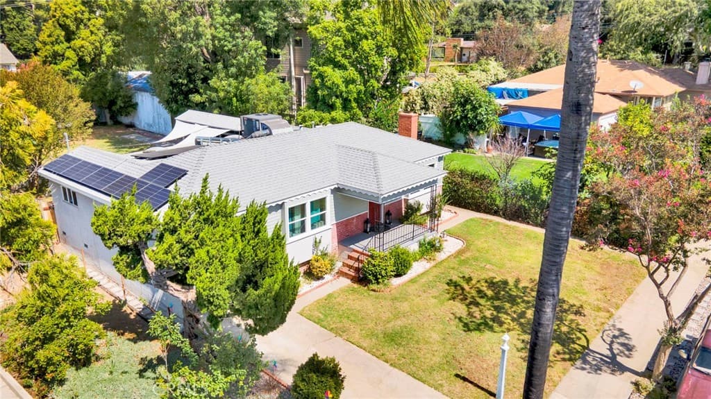 269 N Alta Vista