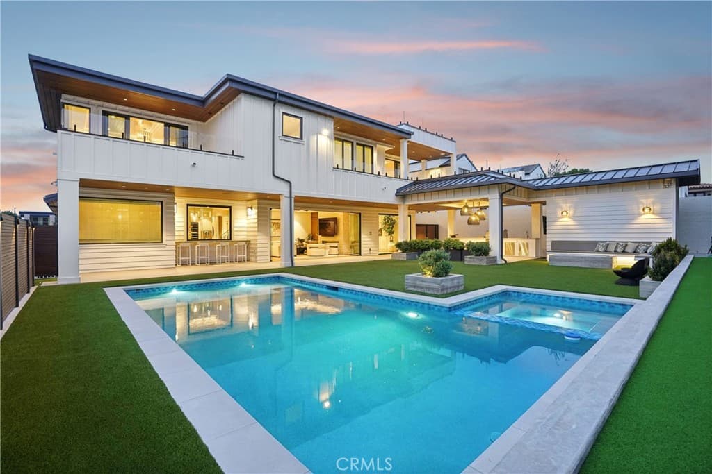 2965 La Carlita Place