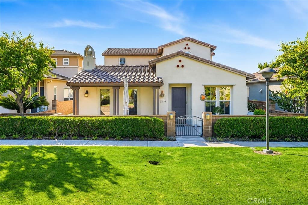27988 Red Pine Court