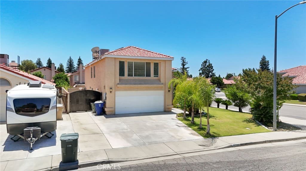 6225 Galanos Court