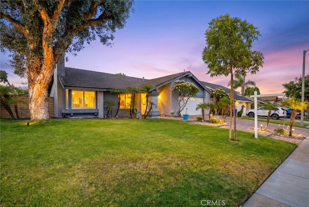 12691 Cypress