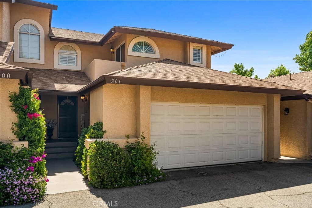 22914 Banyan Pl 201