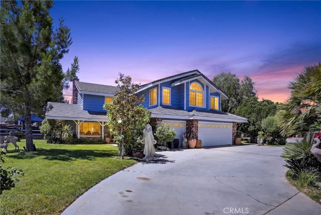 3848 E AVENUE T4