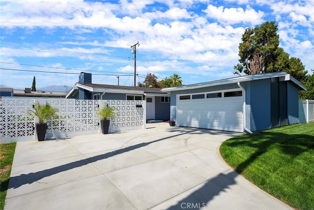 5446 Granada Street