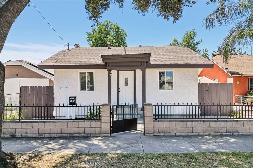 315 W 10th Street