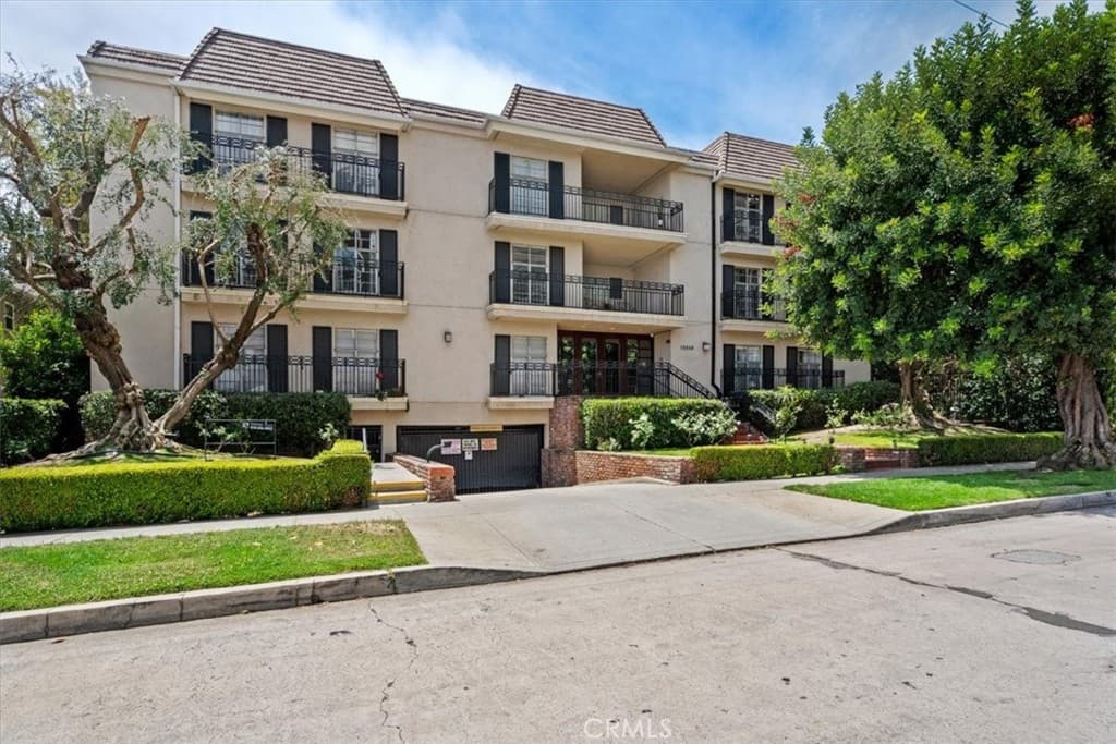15248 Dickens Street 205