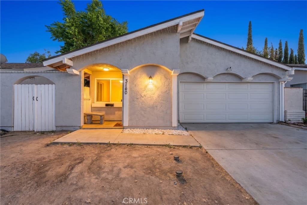3140 E Avenue Q15