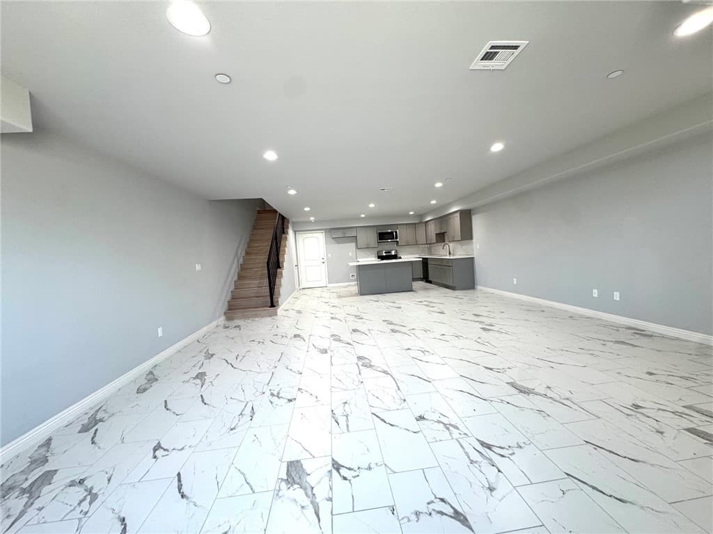 15616 Amar Road F